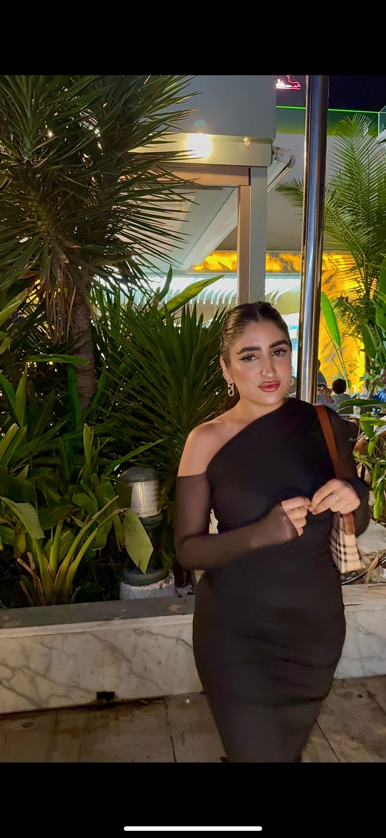 One off shoulder mesh dress