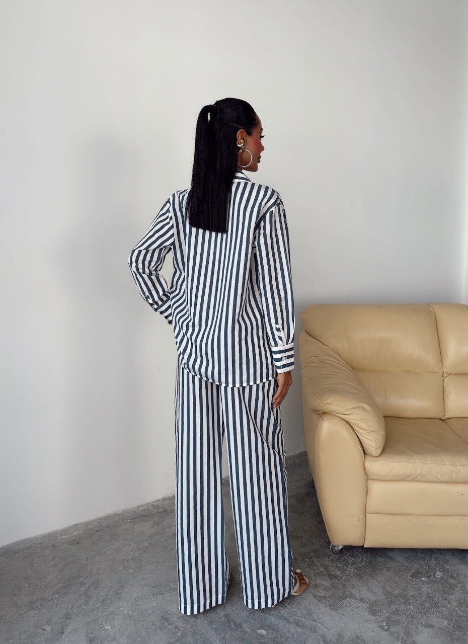 Linen stripped set
