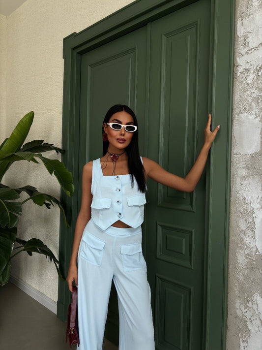 Sleeveless set