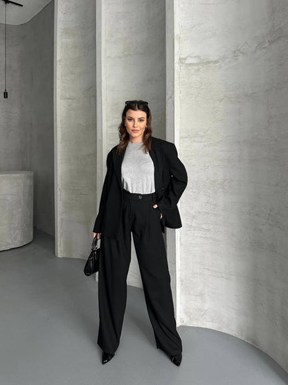 Wide leg trousers