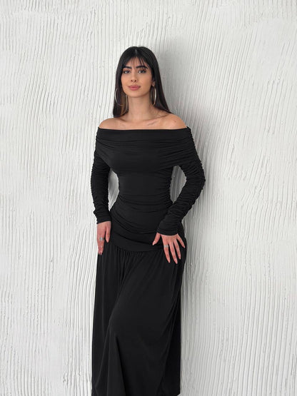 Off shoulder maxi dress