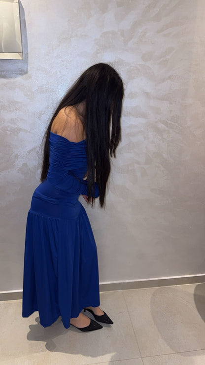 Off shoulder maxi dress