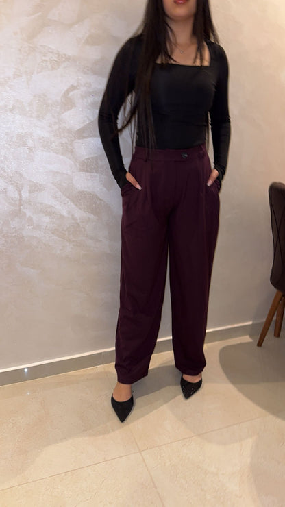Wide leg trousers