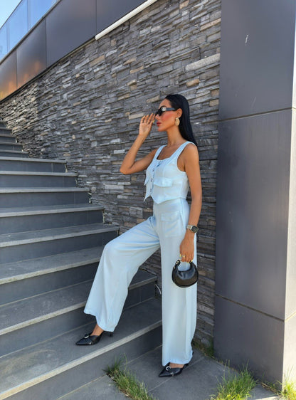 Sleeveless set